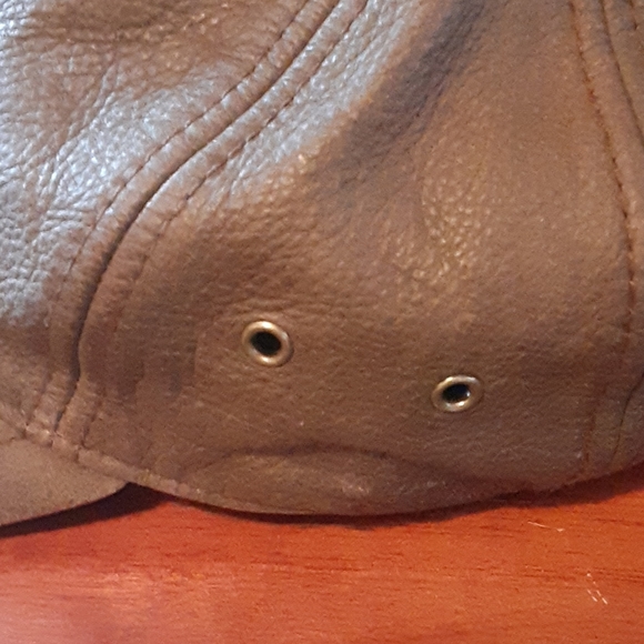 Hat - Picture 9 of 11